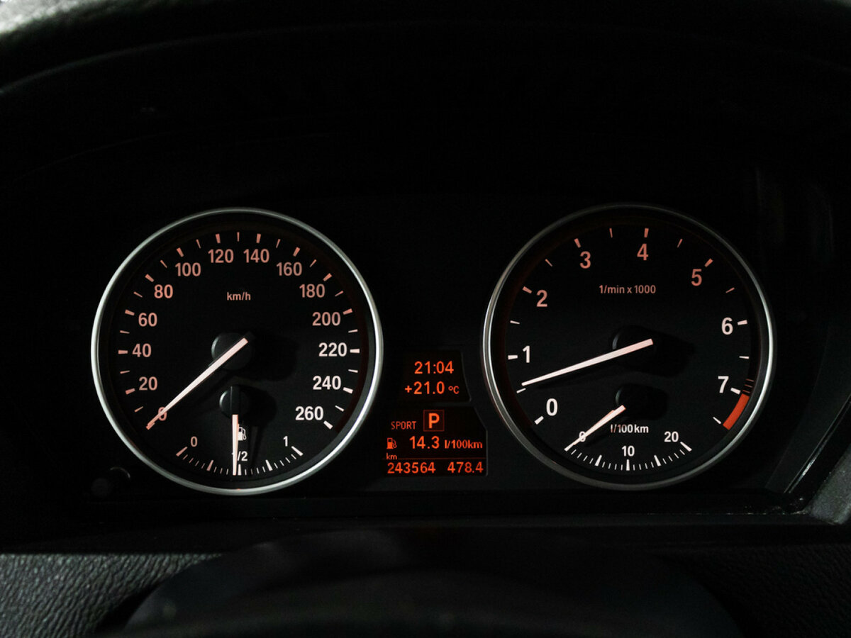 BMW X5 35i II (E70) Рестайлинг, 2010 Фото №11