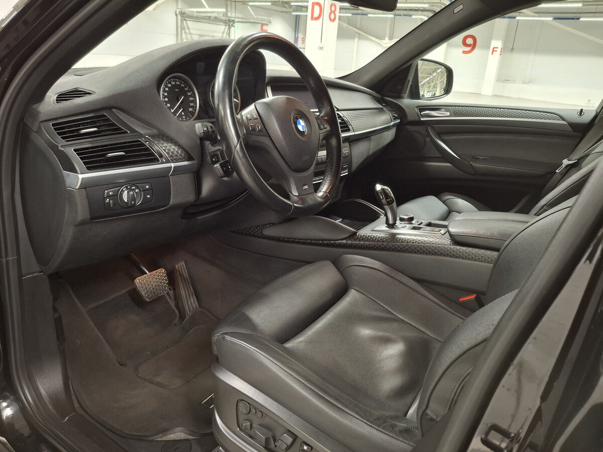 BMW X6 50i I (E71) Рестайлинг, 2012 Фото №16