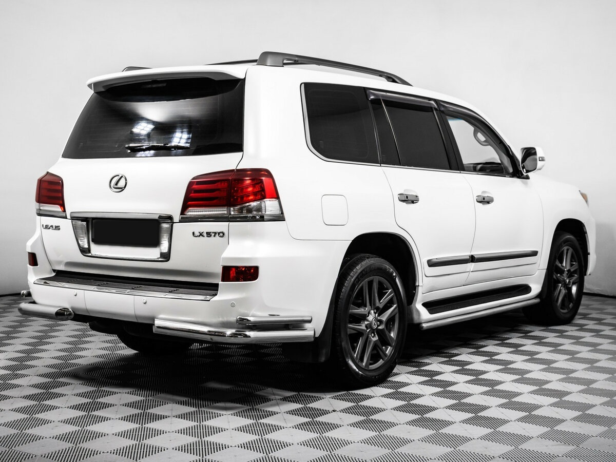 Lexus LX 570 III Рестайлинг, 2012 Фото №4
