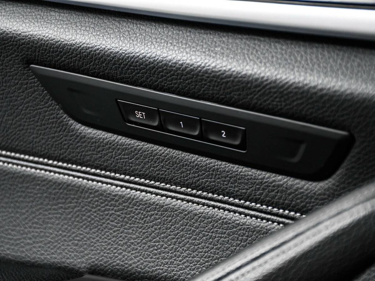 BMW 5 серии 520i VII (G30/G31) Рестайлинг, 2021 Фото №21