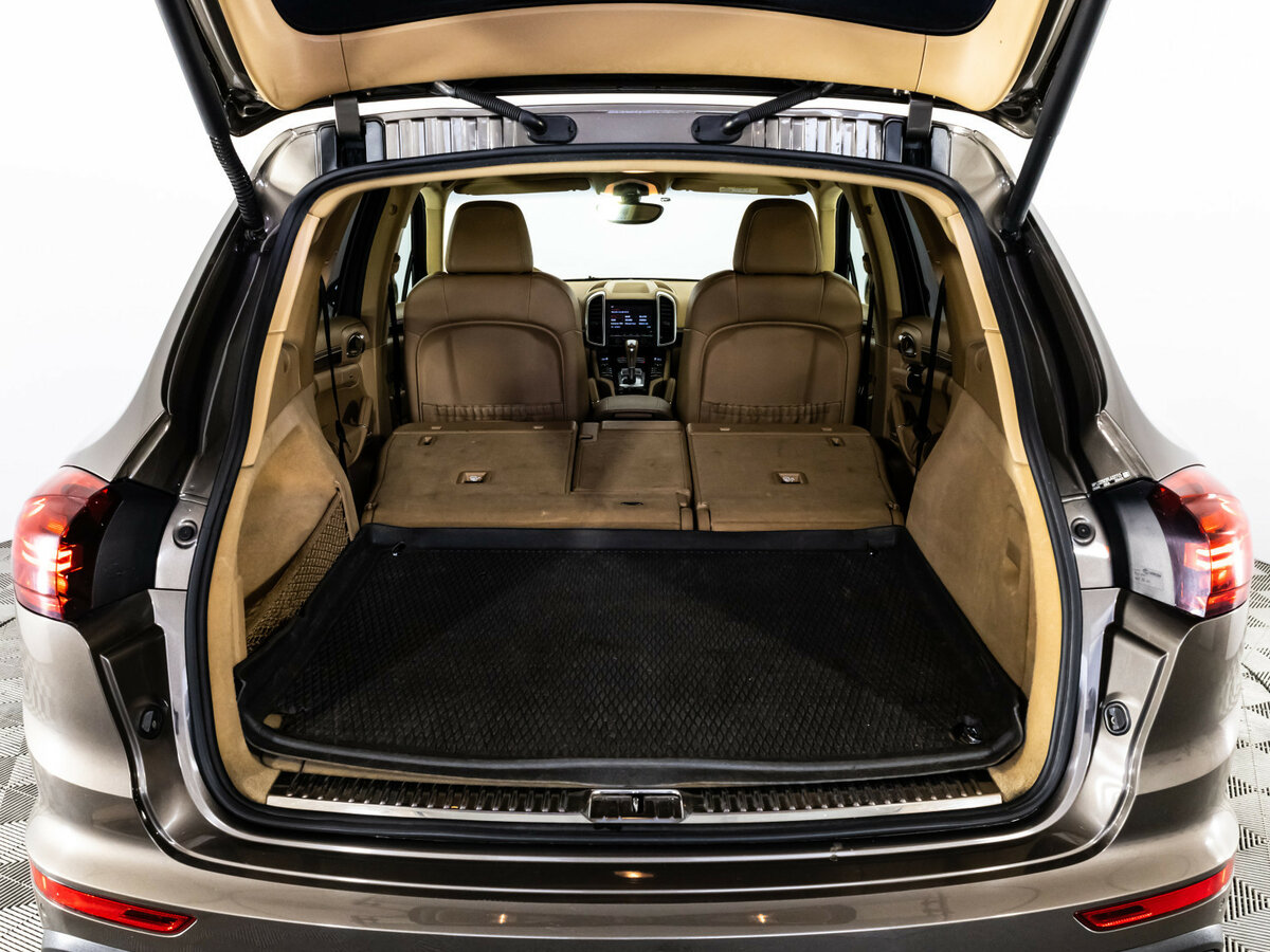 Porsche Cayenne Diesel II Рестайлинг (958), 2014 Фото №25