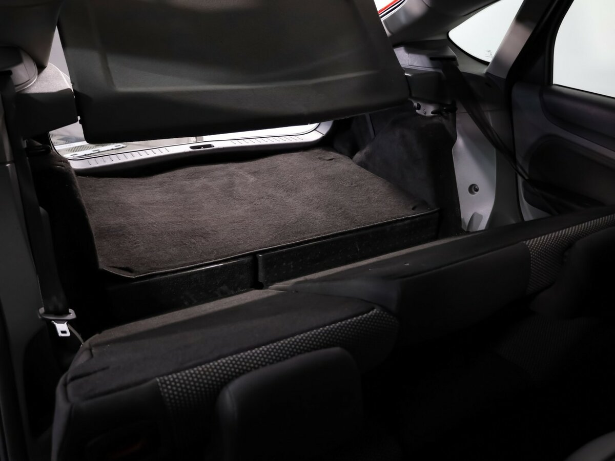 Ford Focus II Рестайлинг, 2011 Фото №21