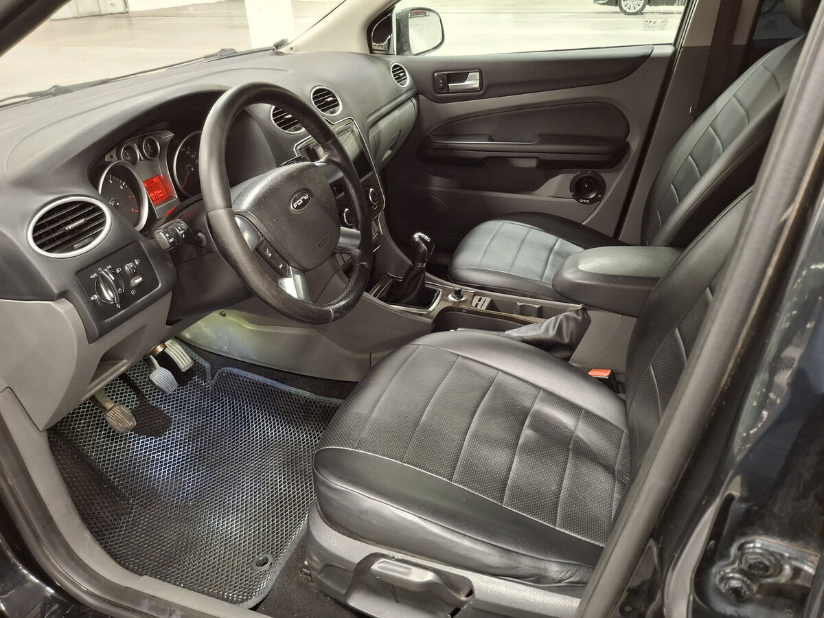 Ford Focus II Рестайлинг, 2008 Фото №16