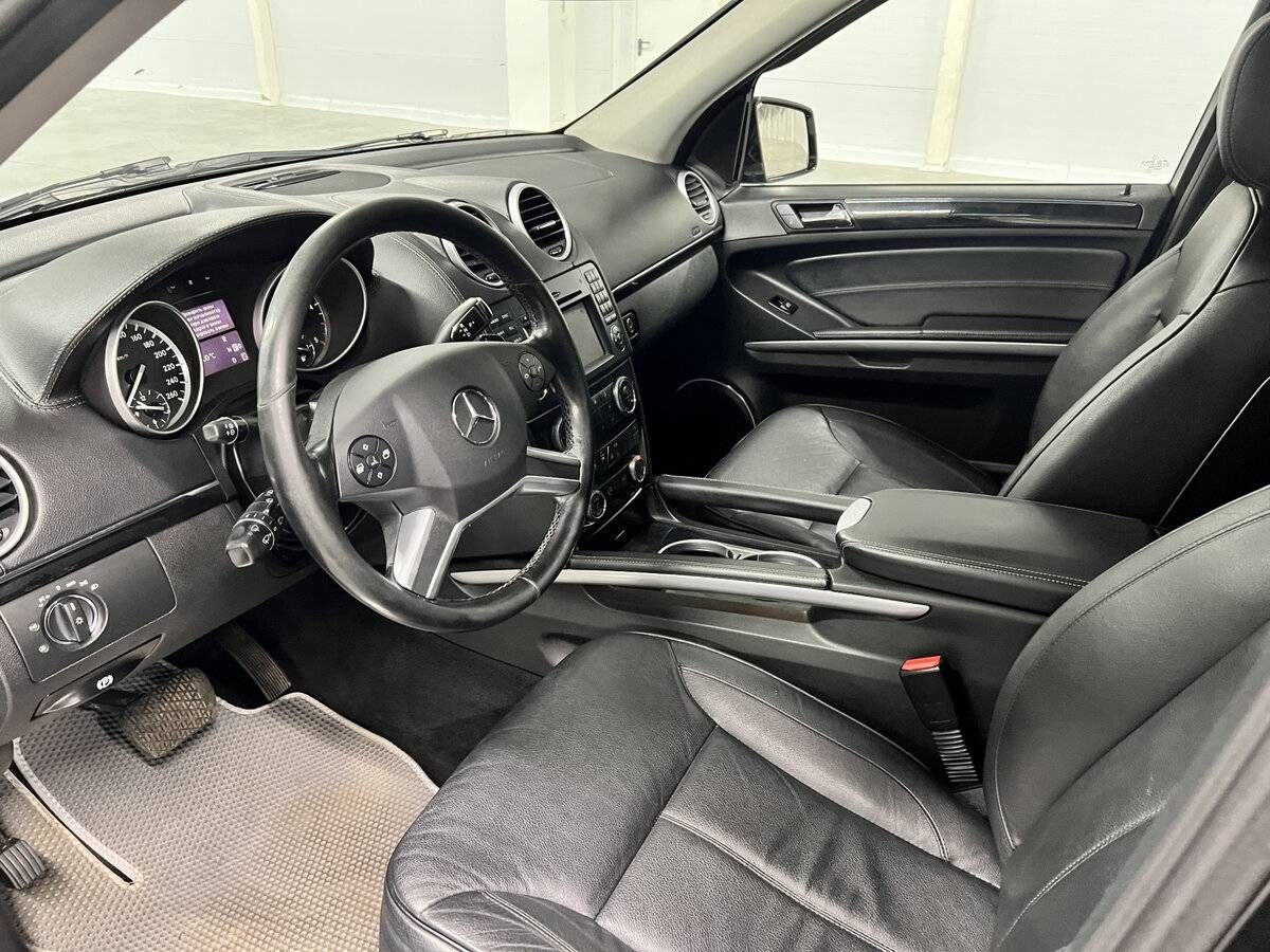 Mercedes-Benz GL-Класс 350 I (X164) Рестайлинг, 2011 Фото №16