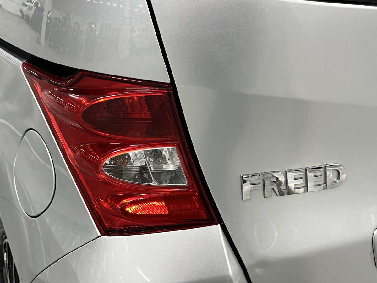 Honda Freed I, 2011 Фото №9