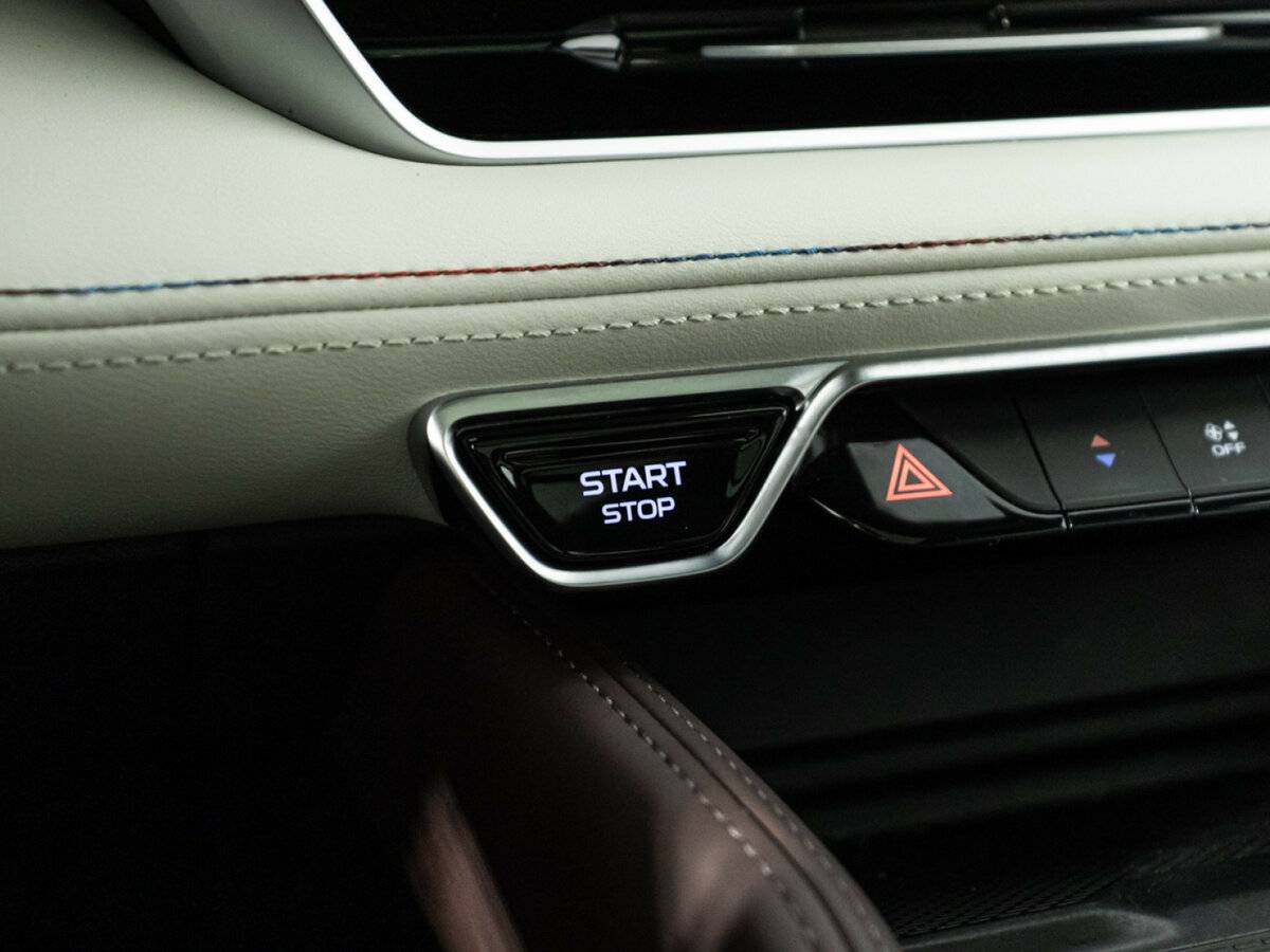 Geely Monjaro I, 2023 Фото №25