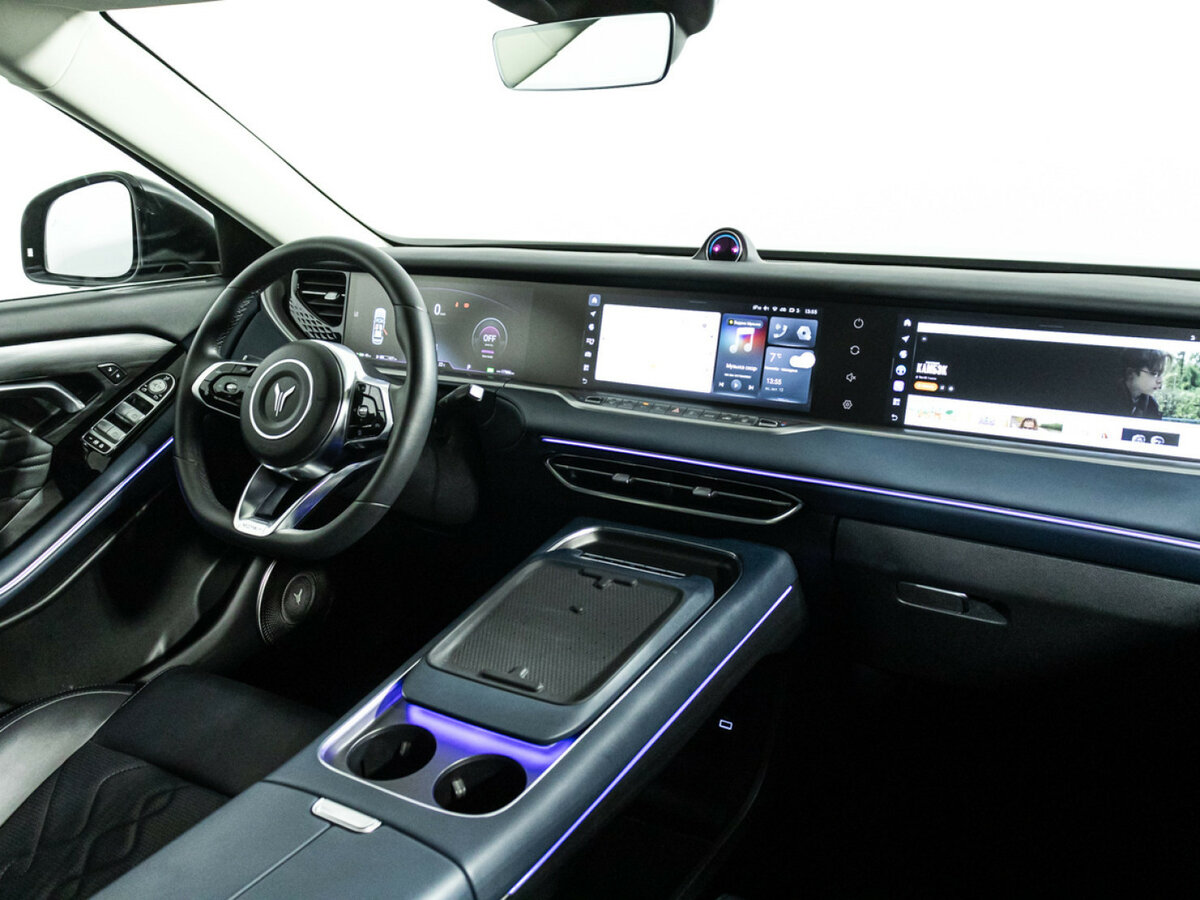 Voyah Free I Рестайлинг, 2023 Фото №9