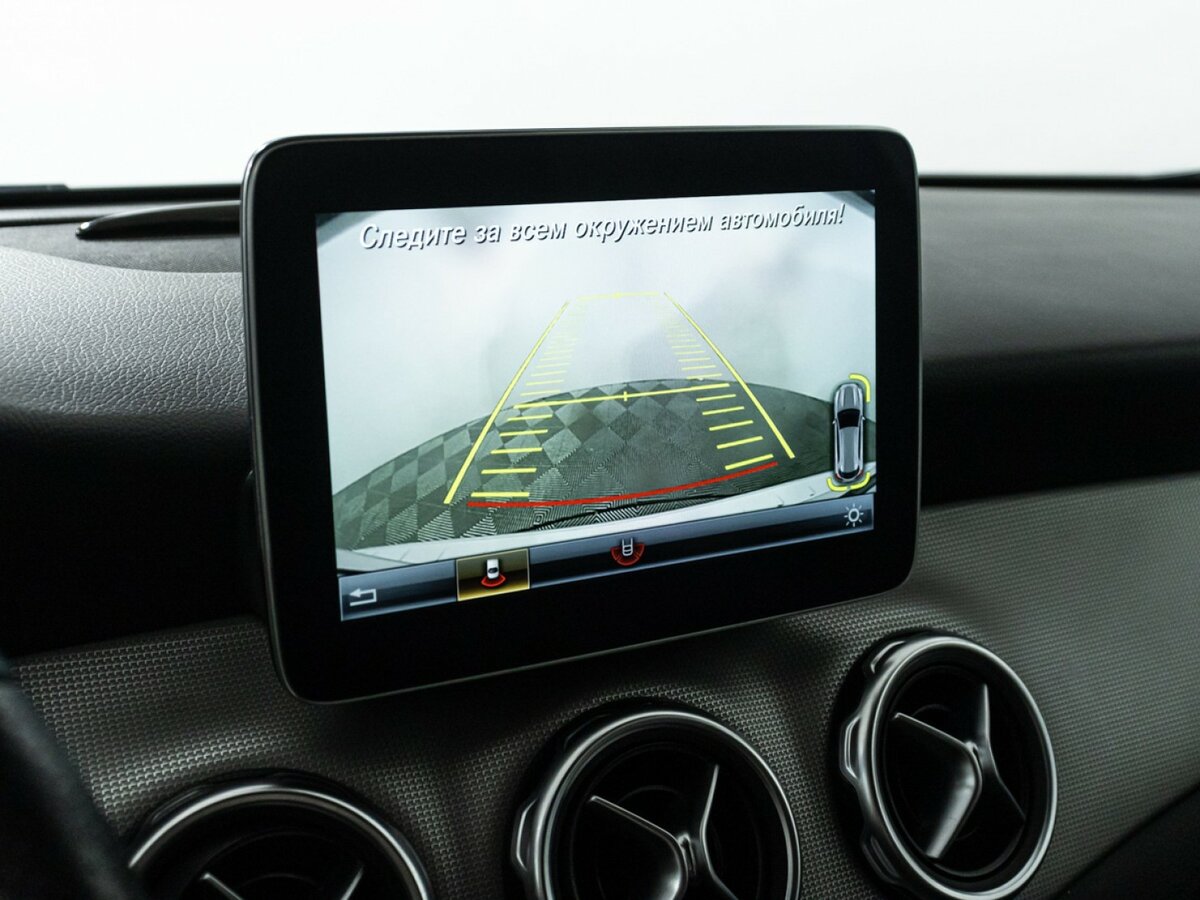 Mercedes-Benz GLA 200 I (X156) Рестайлинг, 2019 Фото №13