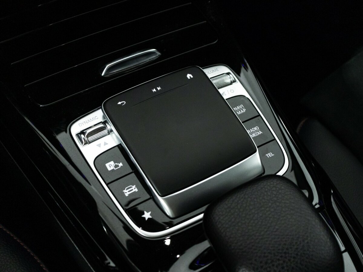 Mercedes-Benz CLA AMG 35 AMG II (C118, X118), 2019 Фото №17