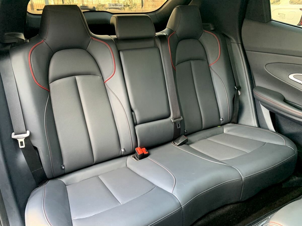 Changan UNI-T I, 2023 Фото №10