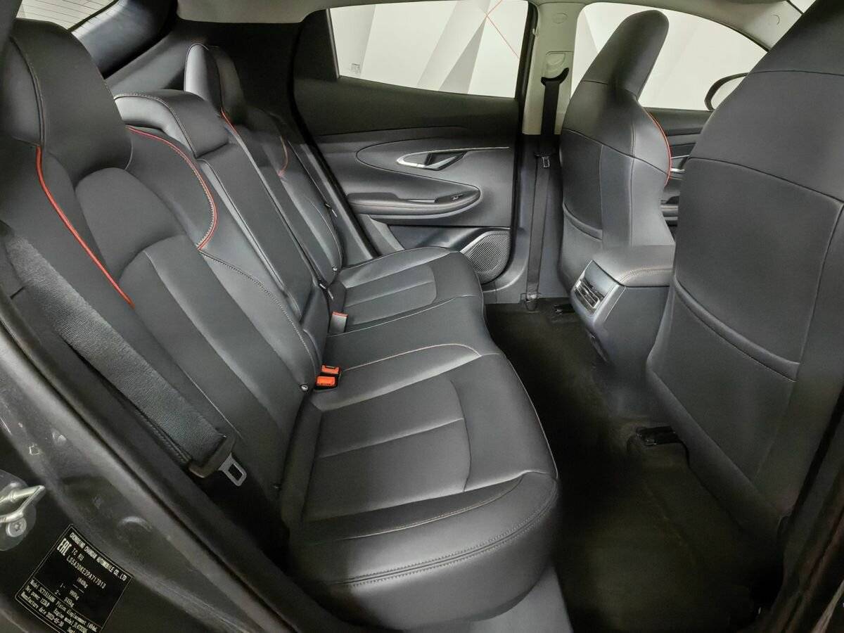 Changan UNI-T I, 2023 Фото №12