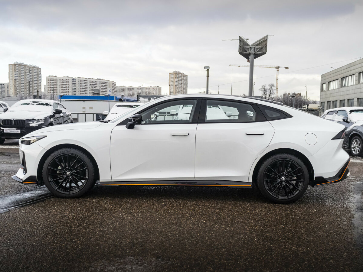 Changan UNI-V I, 2023 Фото №10