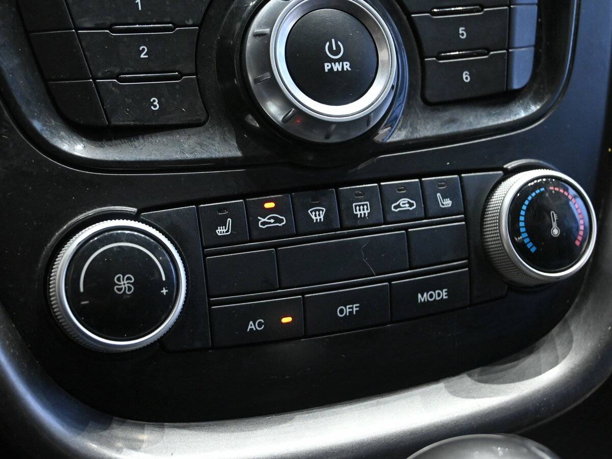 FAW Besturn X80 I, 2017 - 154 000 км. | Фото №8