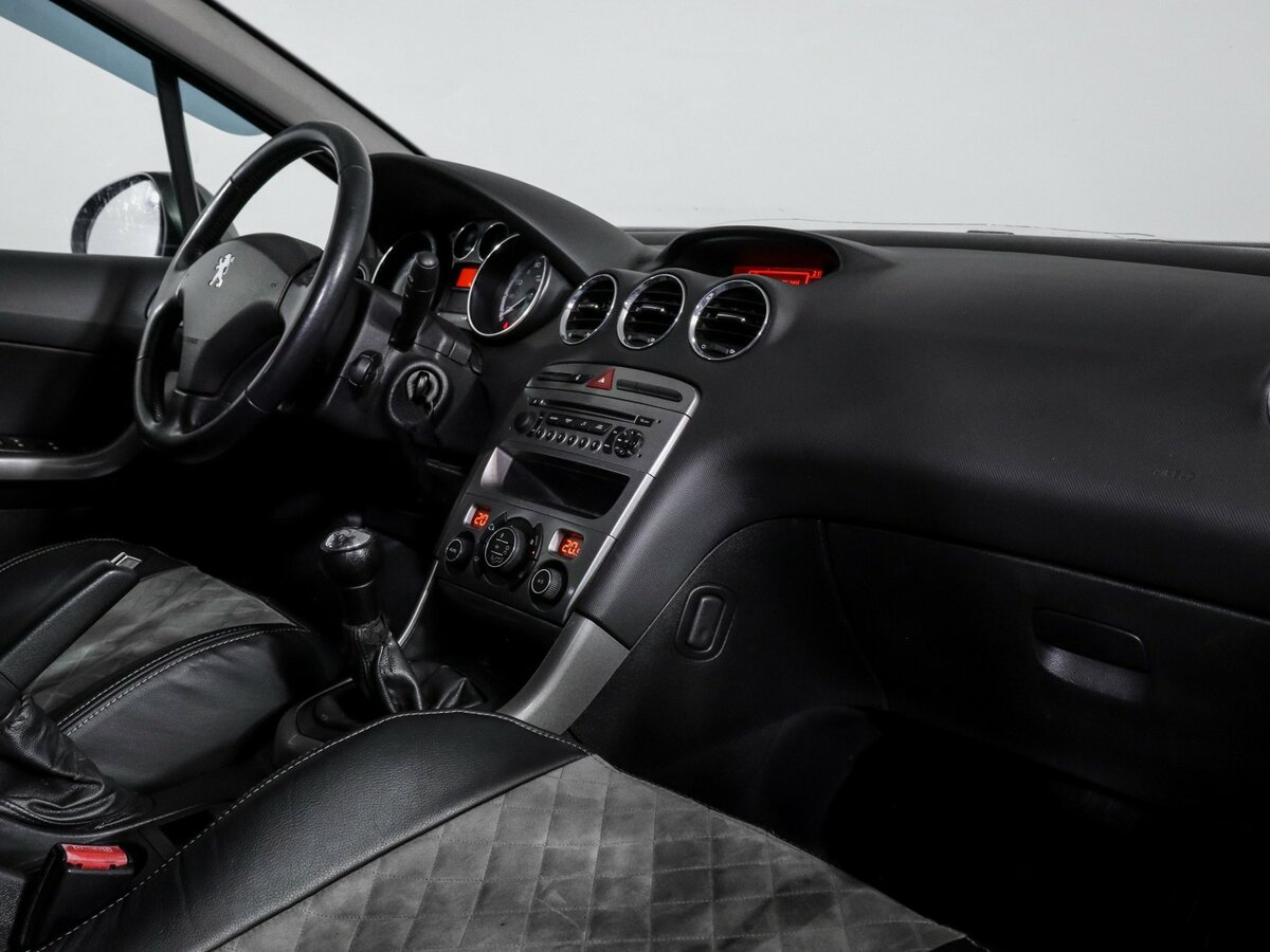 Peugeot 308 I, 2011 - 251 136 км. | Фото №7