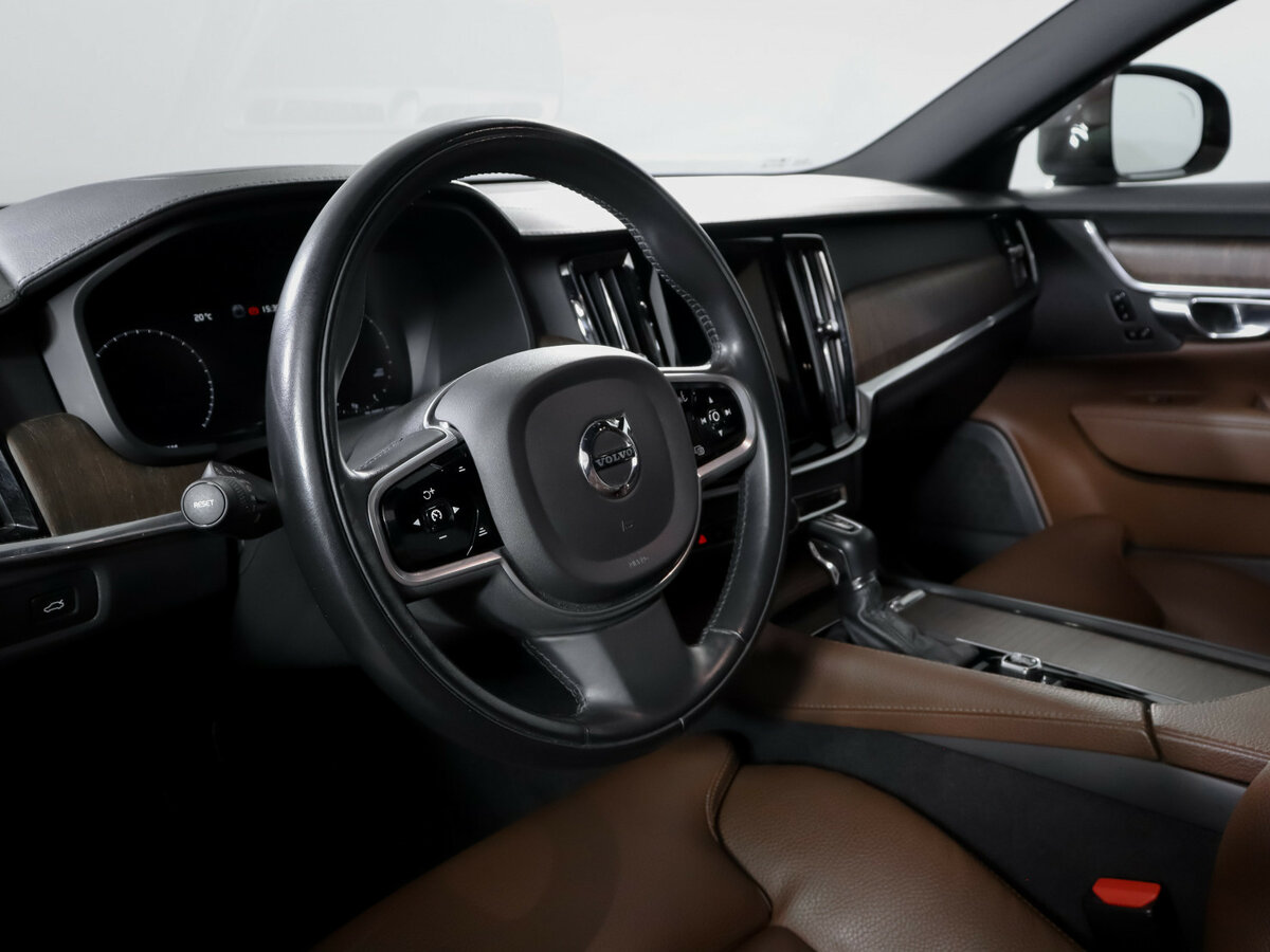 Volvo V90 Cross Country I Рестайлинг, 2021 Фото №14