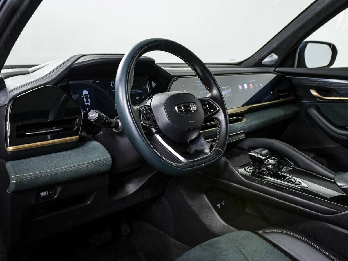 Geely Monjaro I, 2023 Фото №9