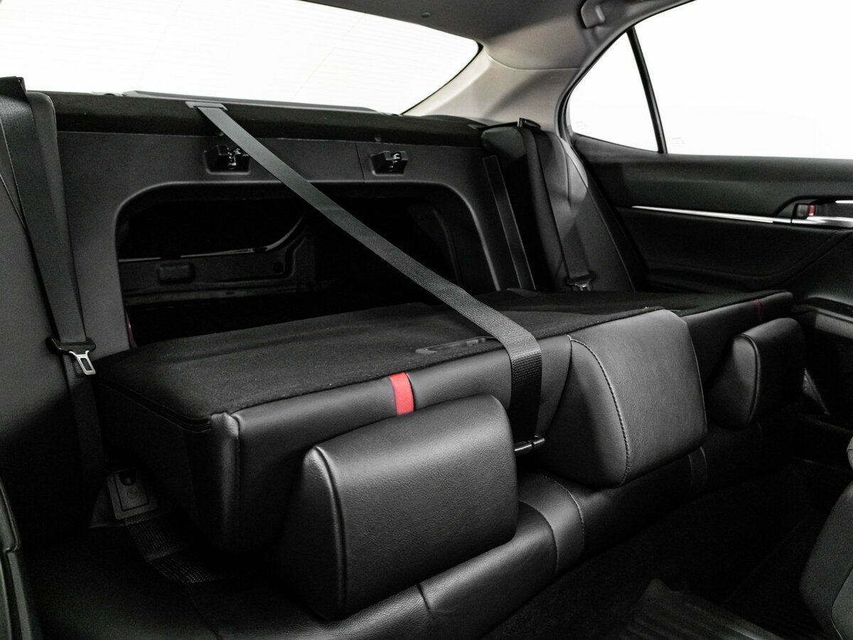 Toyota Camry VIII (XV70) Рестайлинг, 2021 Фото №27