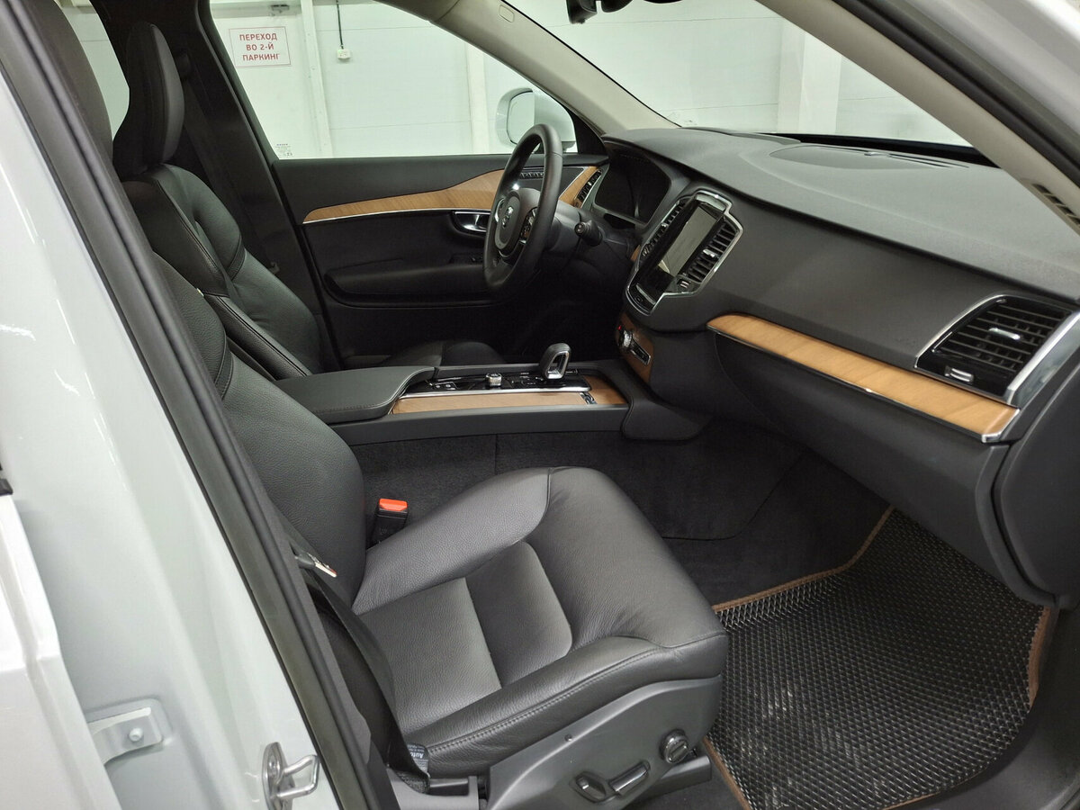 Volvo XC90 II Рестайлинг 1, 2023 Фото №11