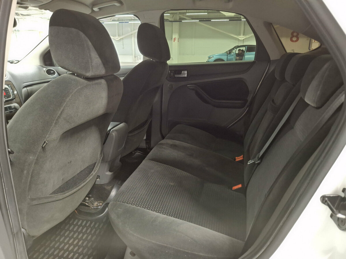 Ford Focus II Рестайлинг, 2008 Фото №12