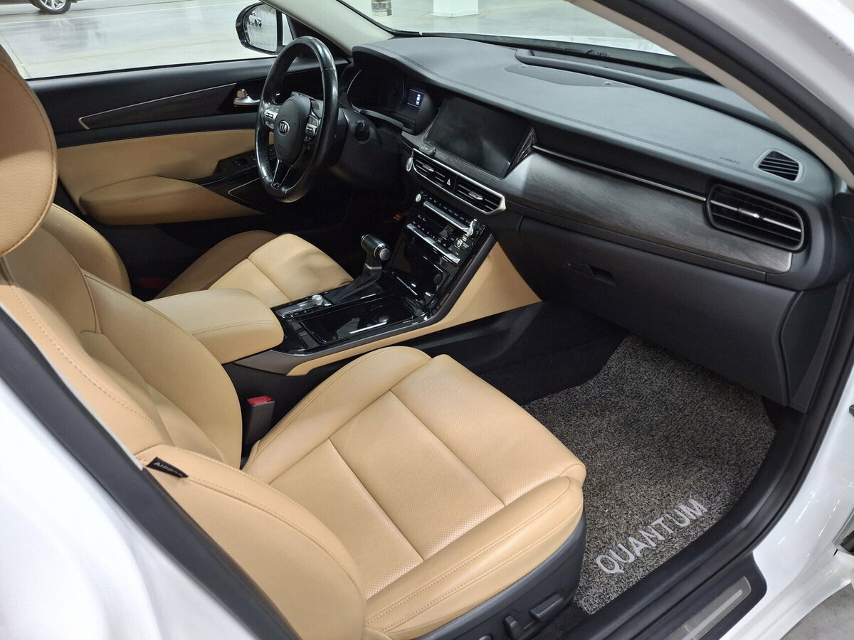 Kia K7 YG (II) Рестайлинг, 2019 Фото №11