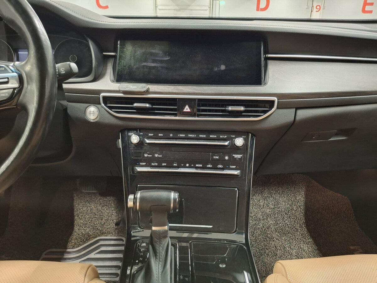 Kia K7 YG (II) Рестайлинг, 2019 Фото №15