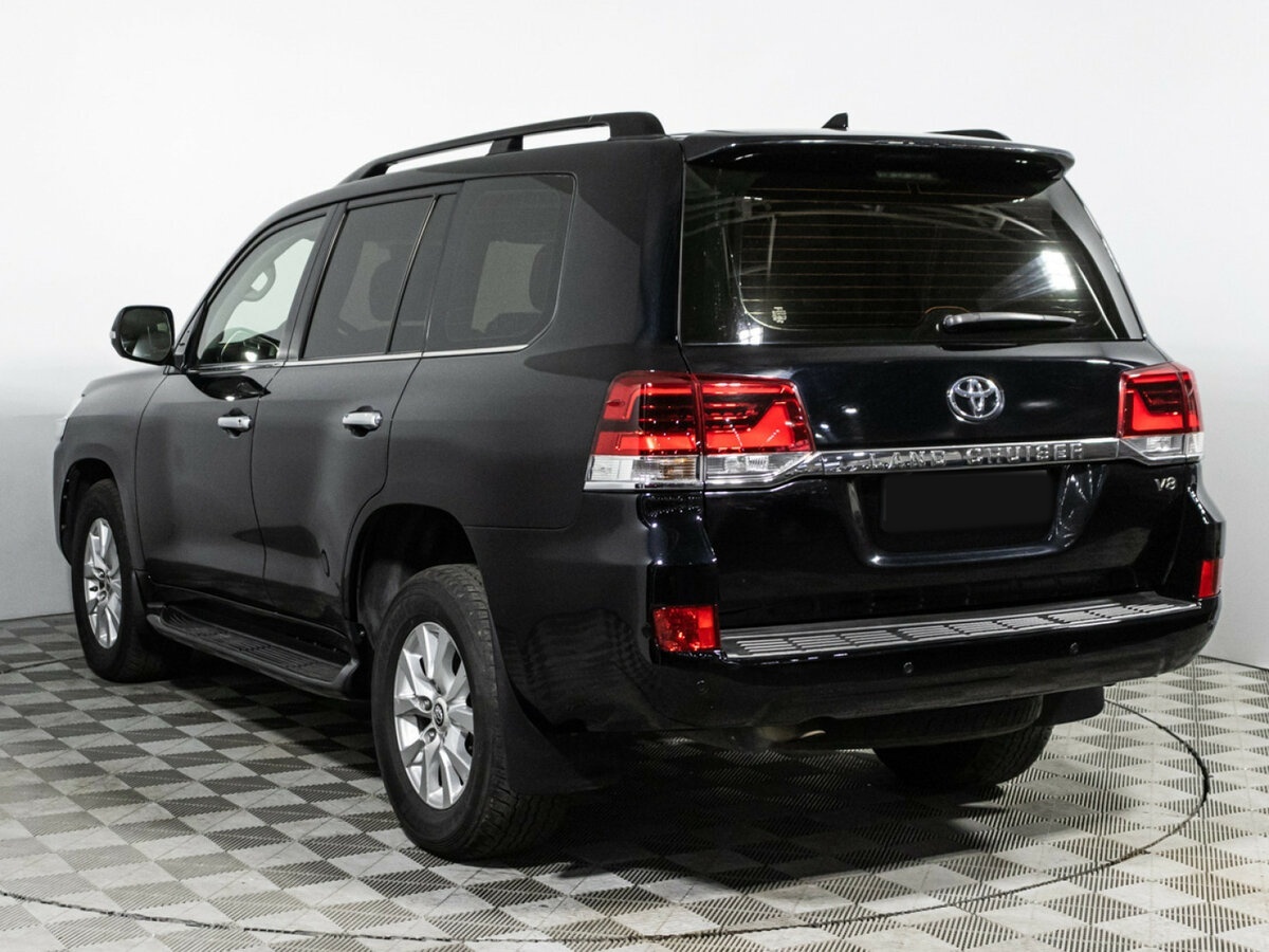 Toyota Land Cruiser 200 Series Рестайлинг 2, 2017 - 211 198 км. | Фото №6