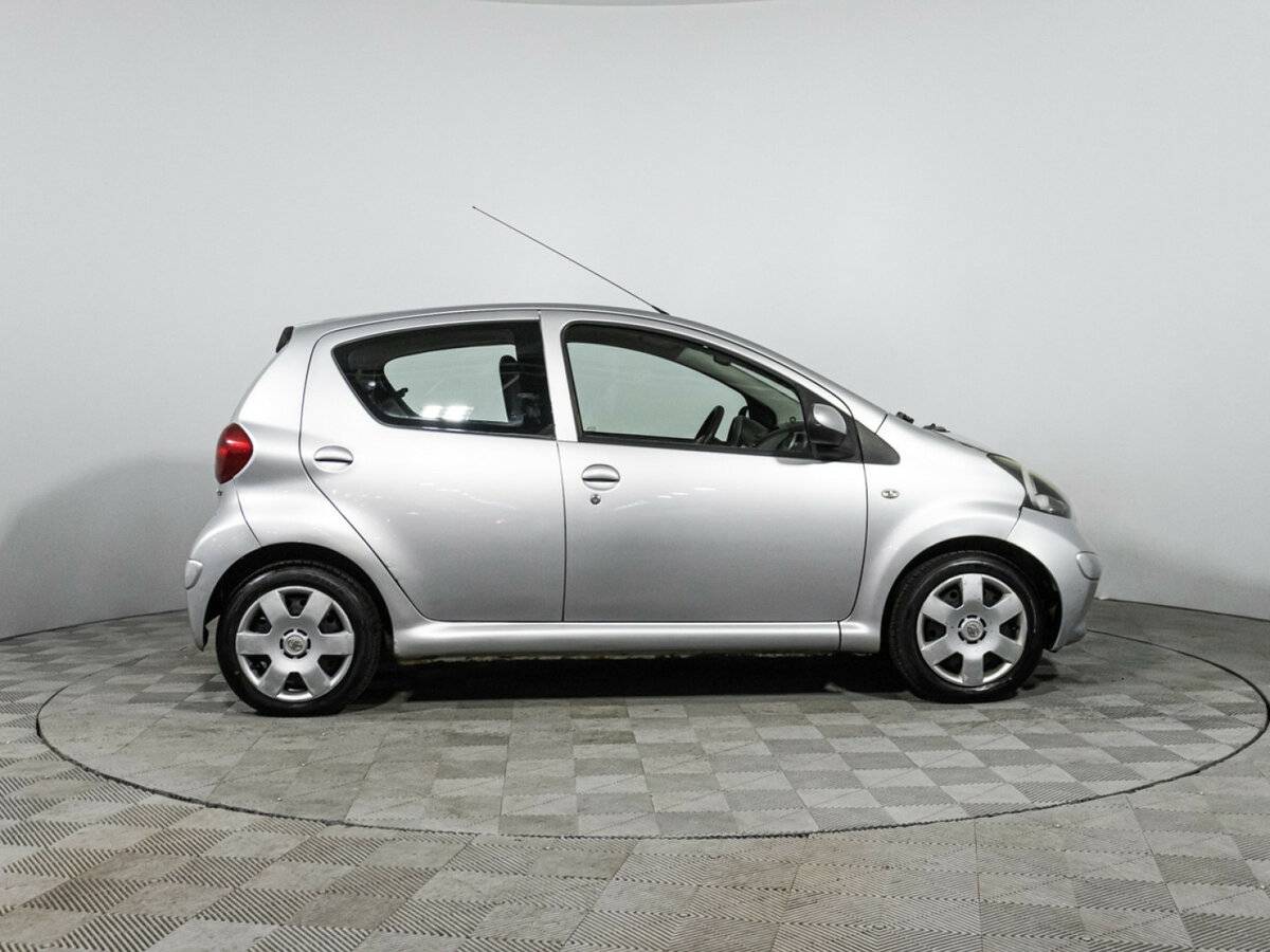 Toyota Aygo I, 2006 - 161 824 км. | Фото №4