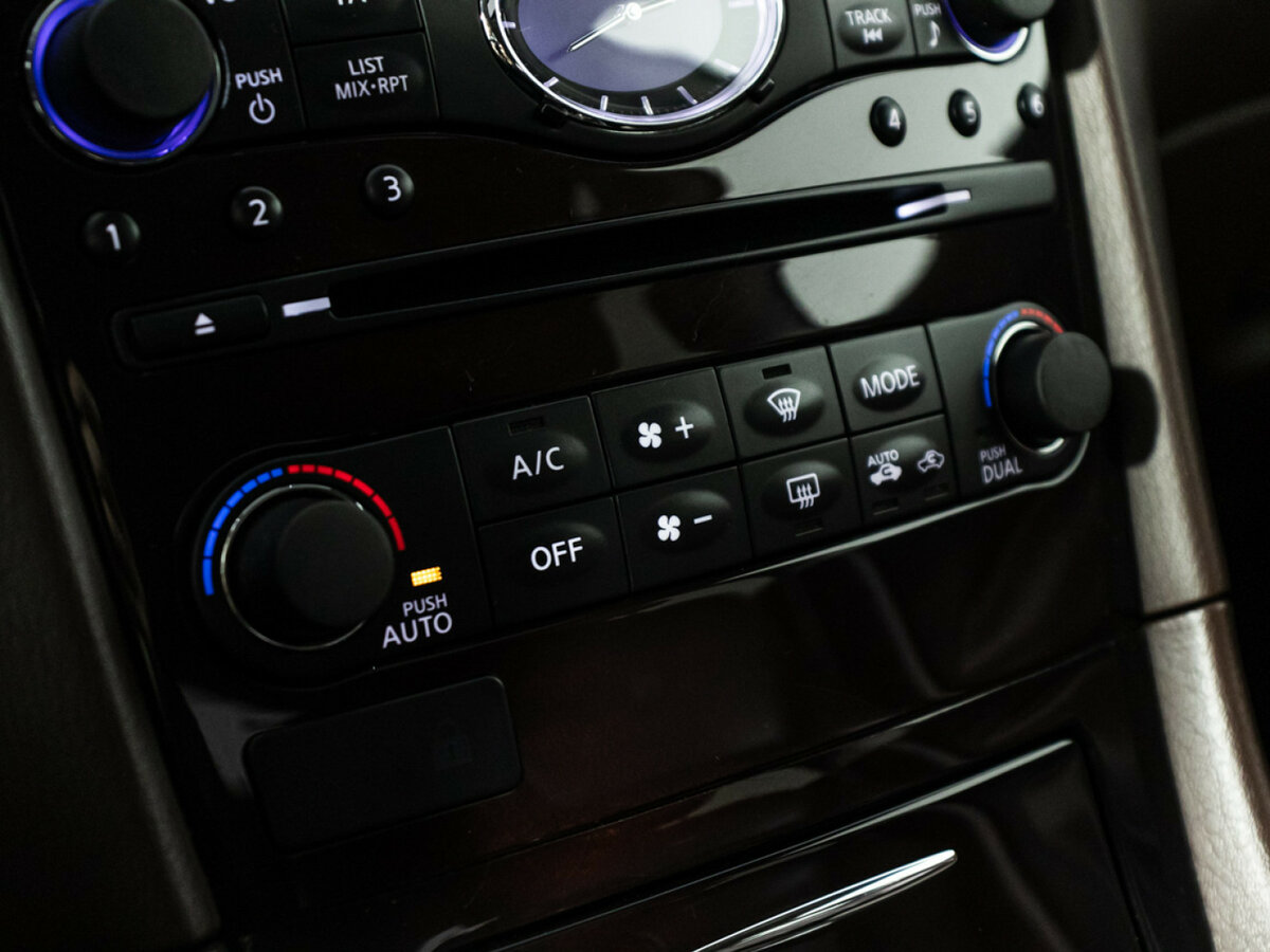 Infiniti EX25 I (J50), 2012 Фото №17