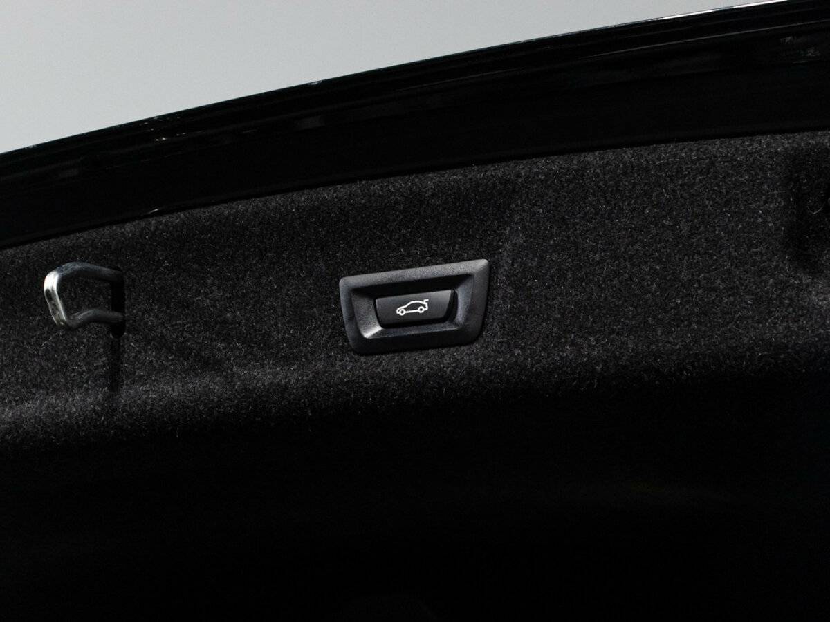 BMW 3 серии 330i VII (G2x), 2019 Фото №24