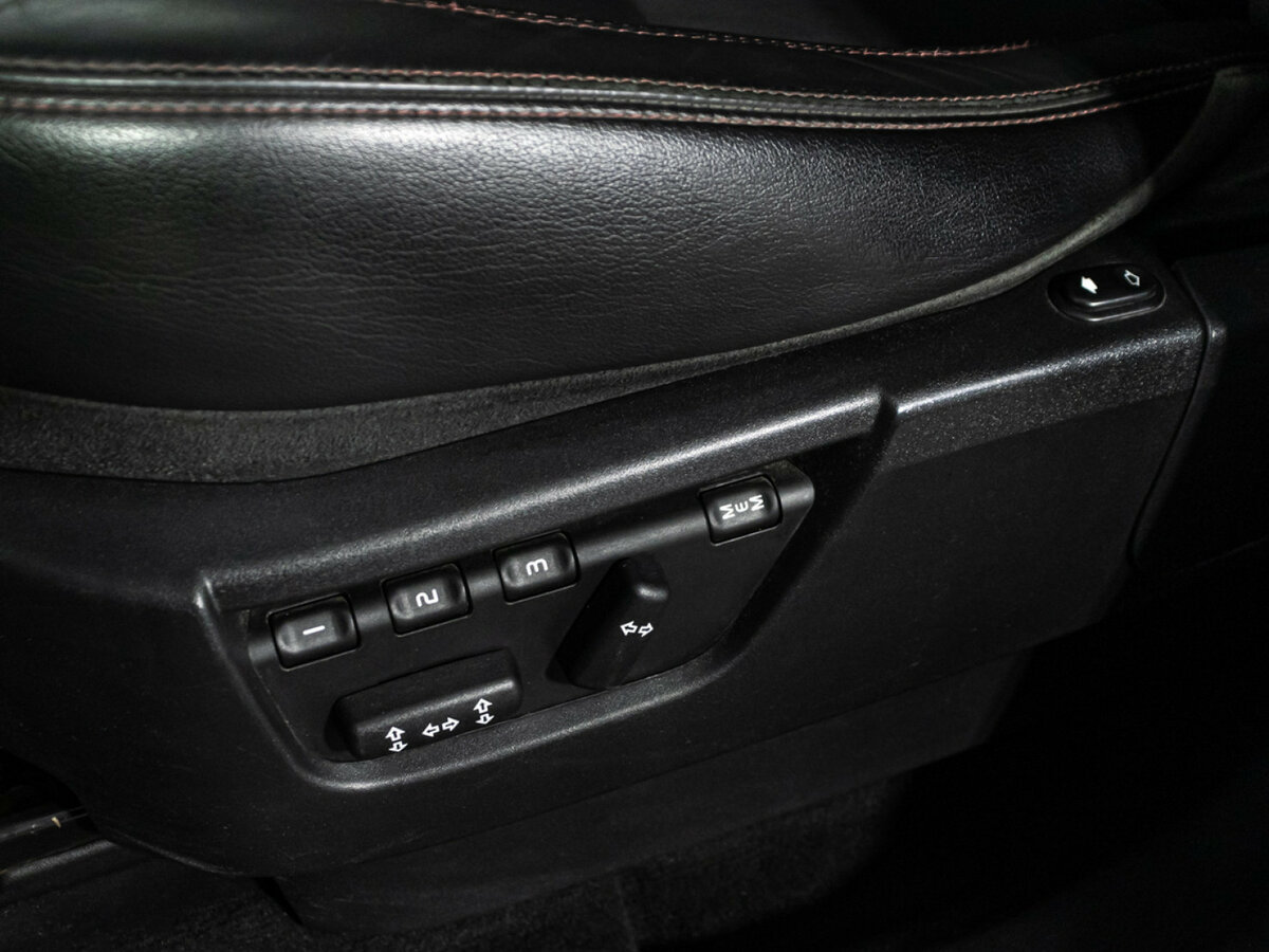 Land Rover Freelander II Рестайлинг, 2011 Фото №14