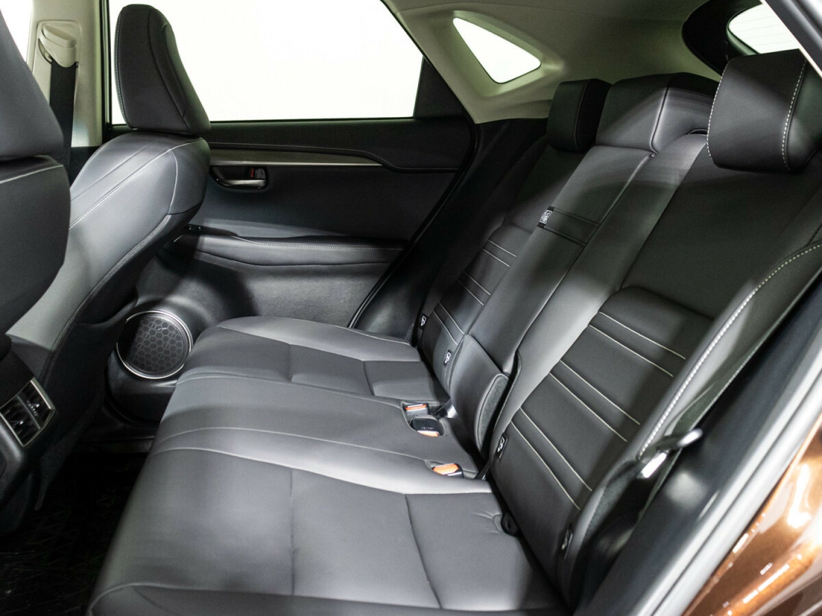 Lexus NX 200 I Рестайлинг, 2019 Фото №10