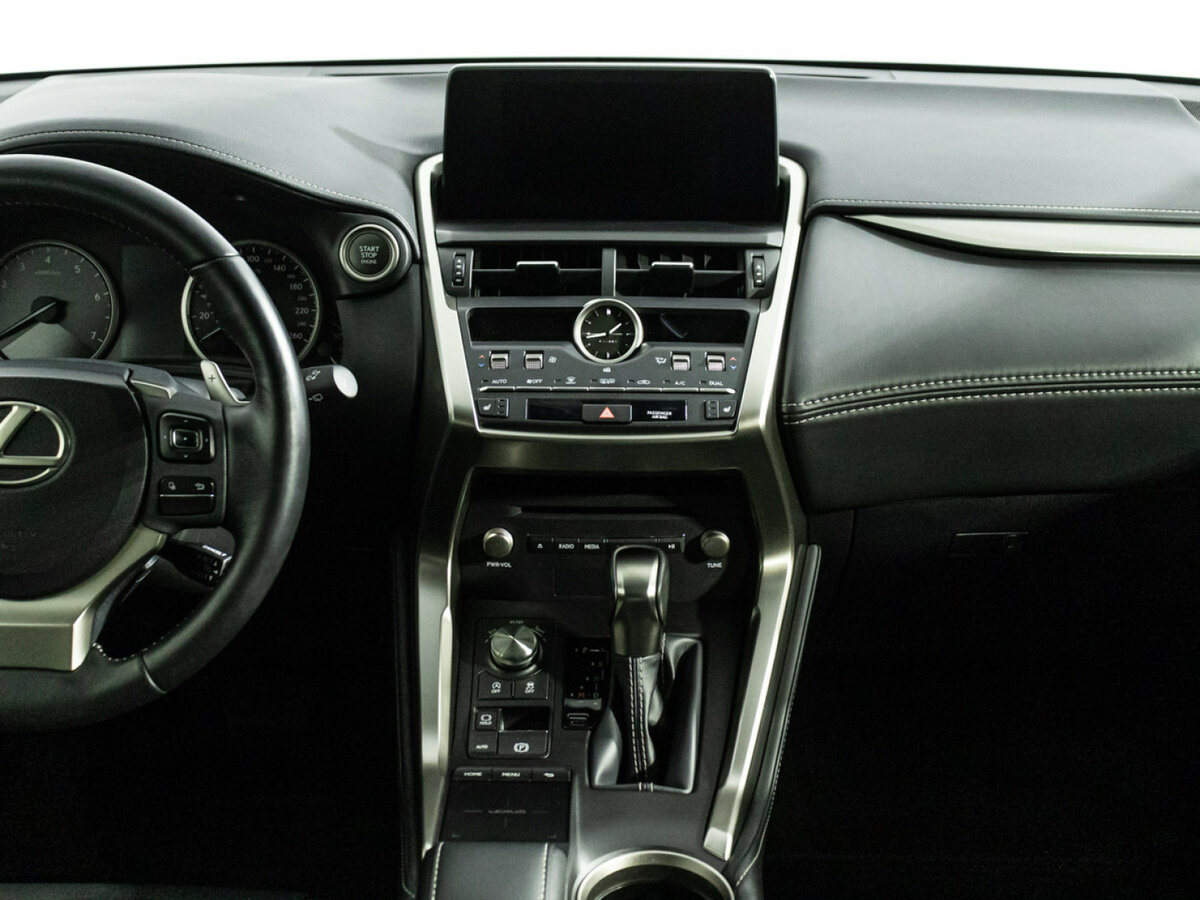 Lexus NX 200 I Рестайлинг, 2019 Фото №14