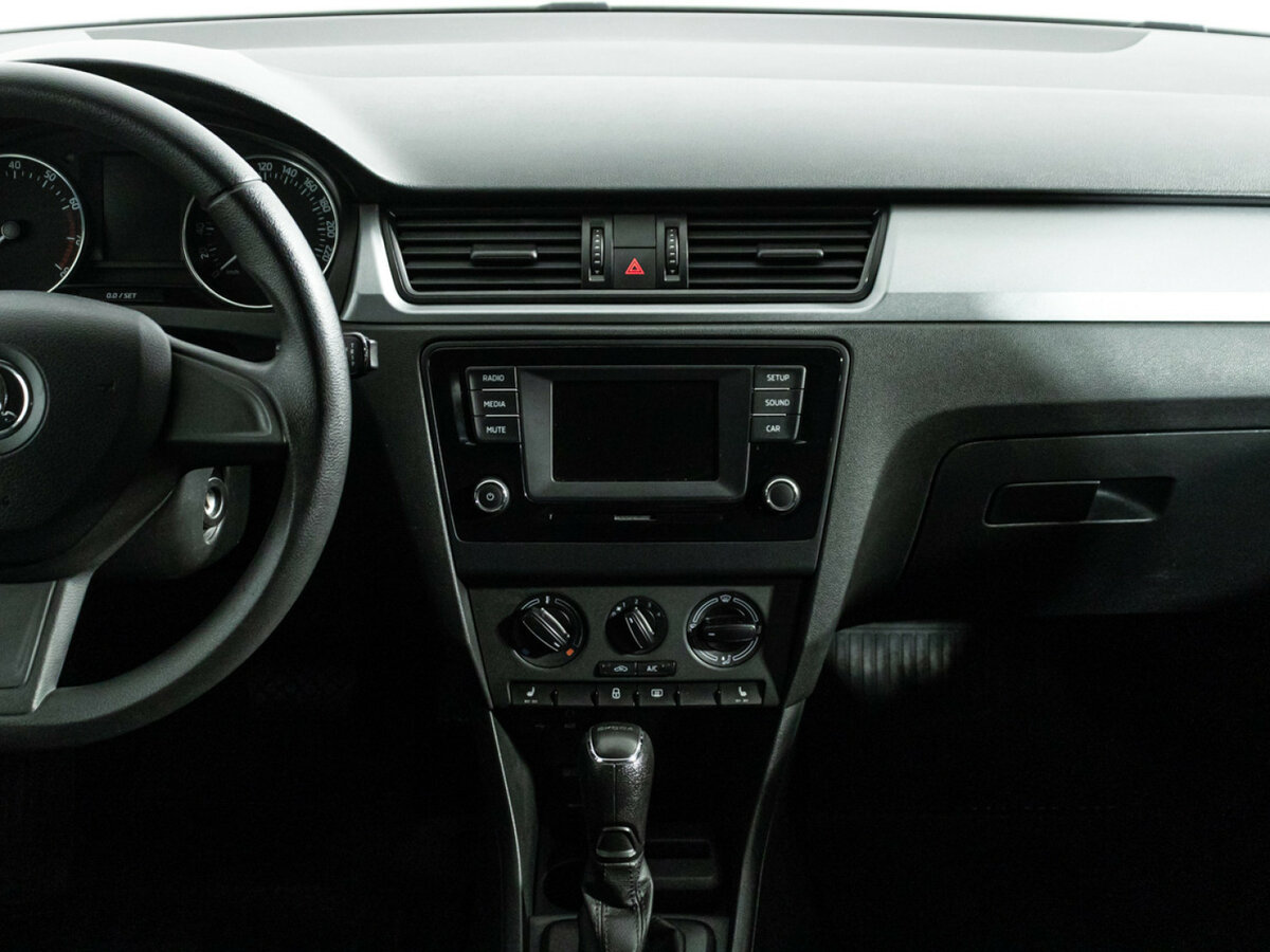 Skoda Rapid I, 2015 Фото №14