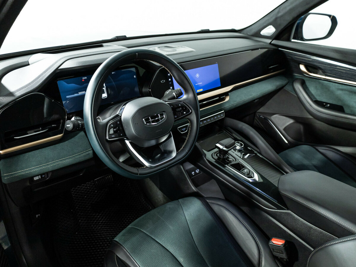 Geely Monjaro I, 2023 Фото №9