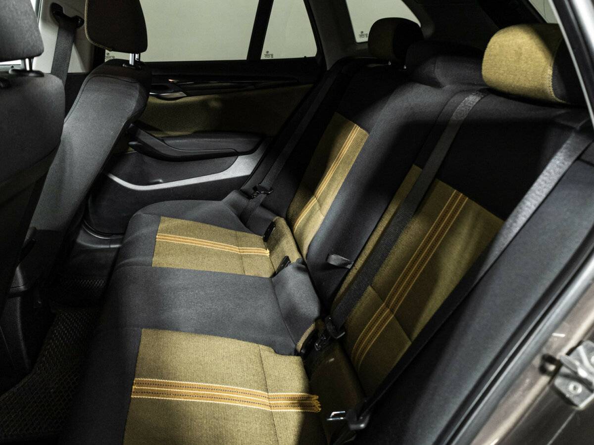 BMW X1 18i I (E84), 2011 Фото №10