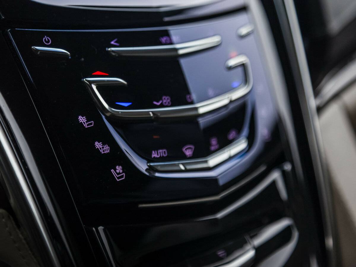 Cadillac Escalade IV, 2018 Фото №22