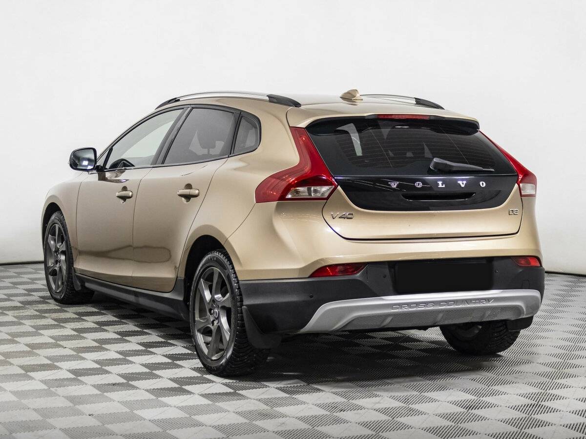 Volvo V40 Cross Country I, 2014 - 112 000 км. | Фото №6