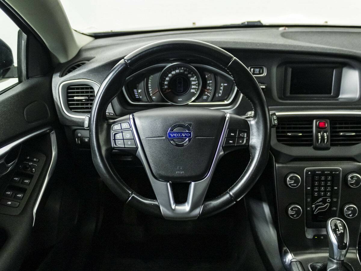 Volvo V40 Cross Country I, 2014 Фото №11