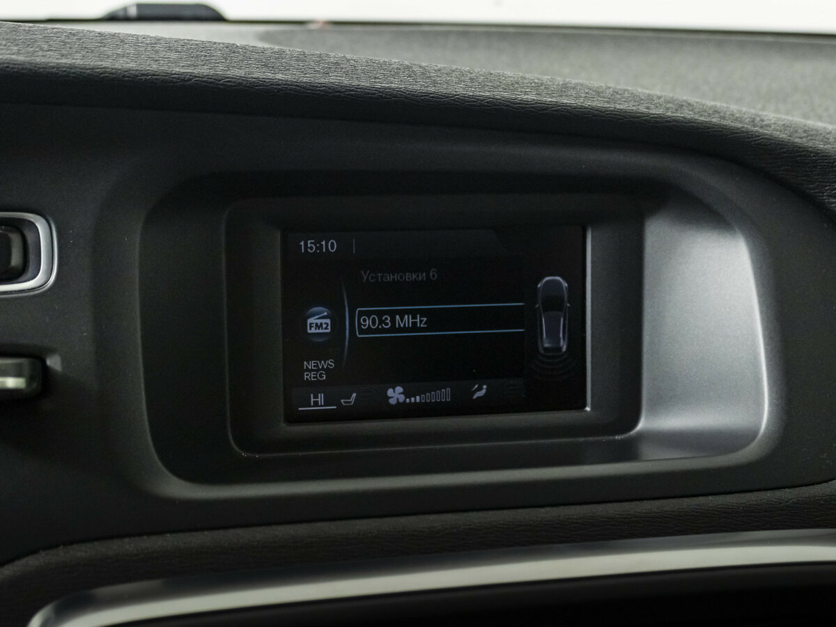 Volvo V40 Cross Country I, 2014 Фото №14