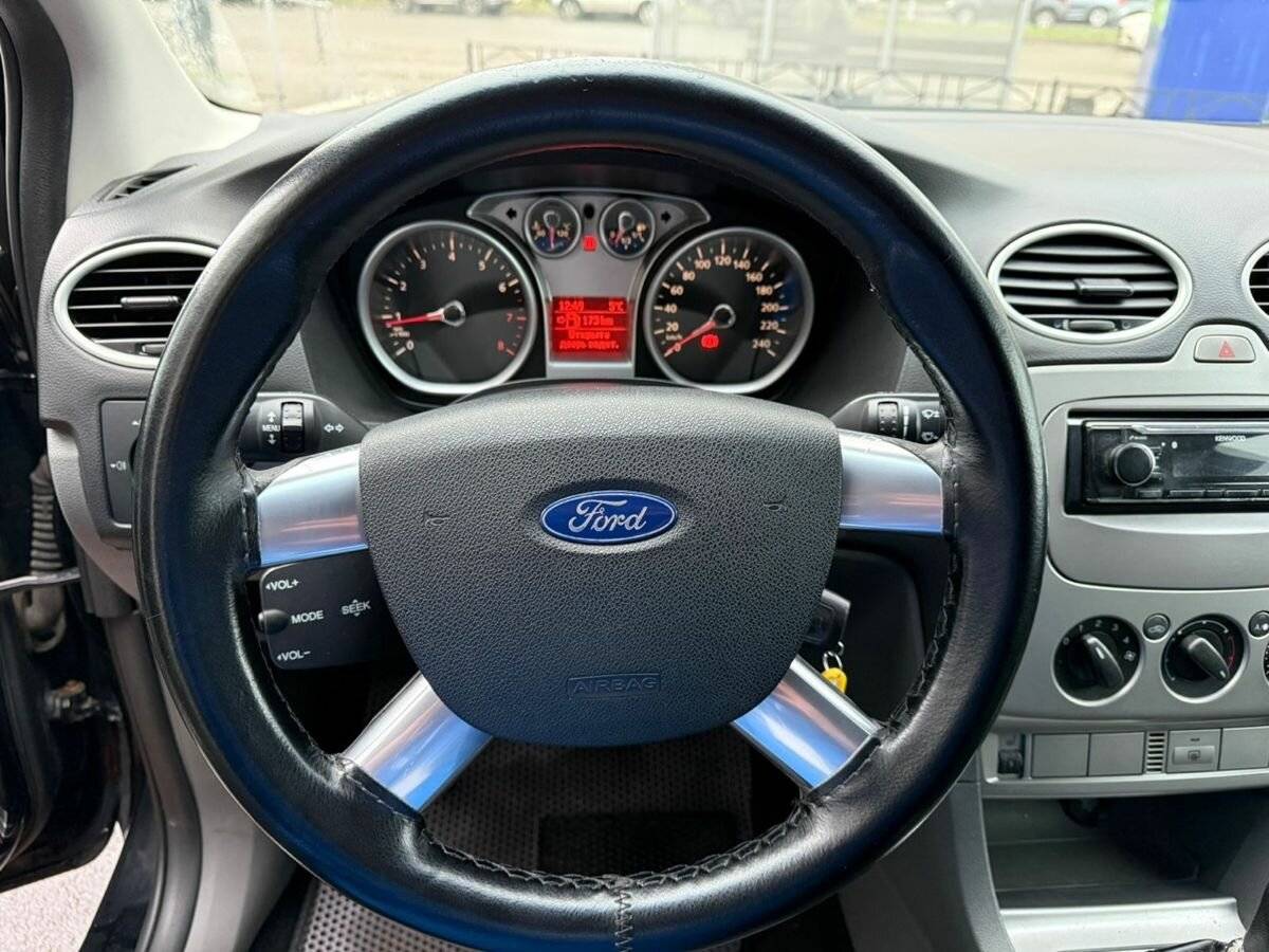 Ford Focus II Рестайлинг, 2009 Фото №10