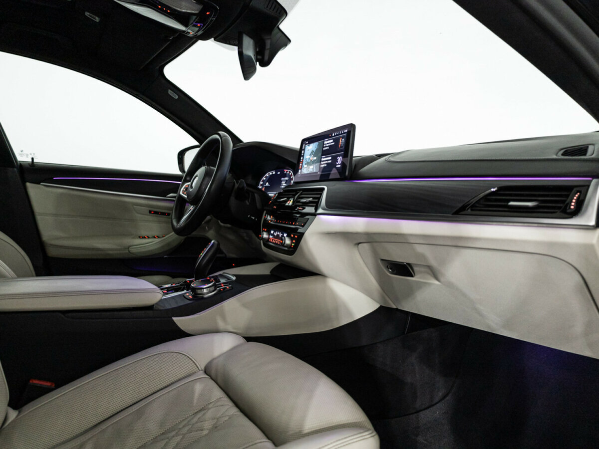 BMW 5 серии 540i xDrive VII (G30/G31/G38) Рестайлинг, 2020 Фото №23