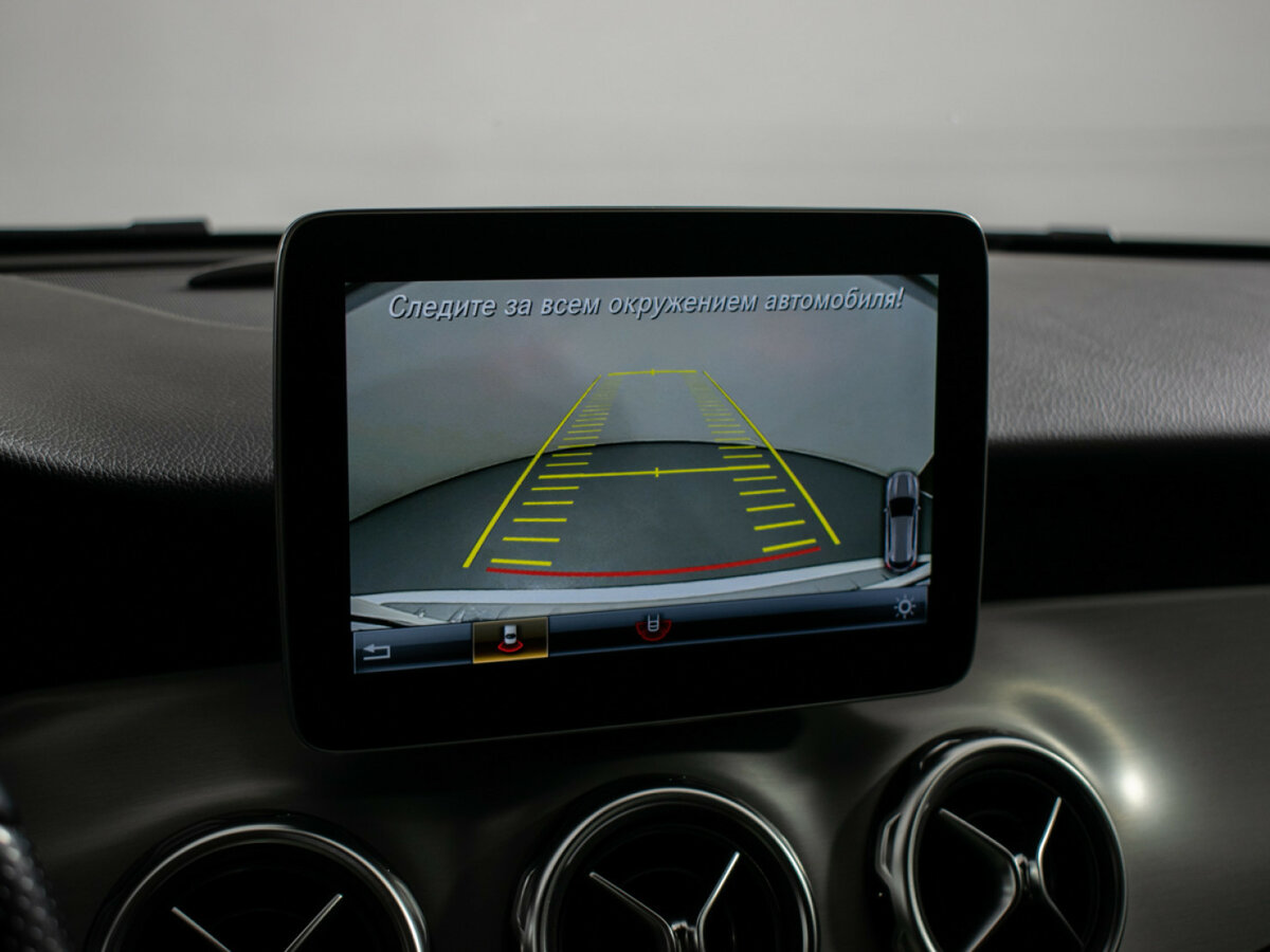 Mercedes-Benz GLA 250 I (X156) Рестайлинг, 2018 Фото №17