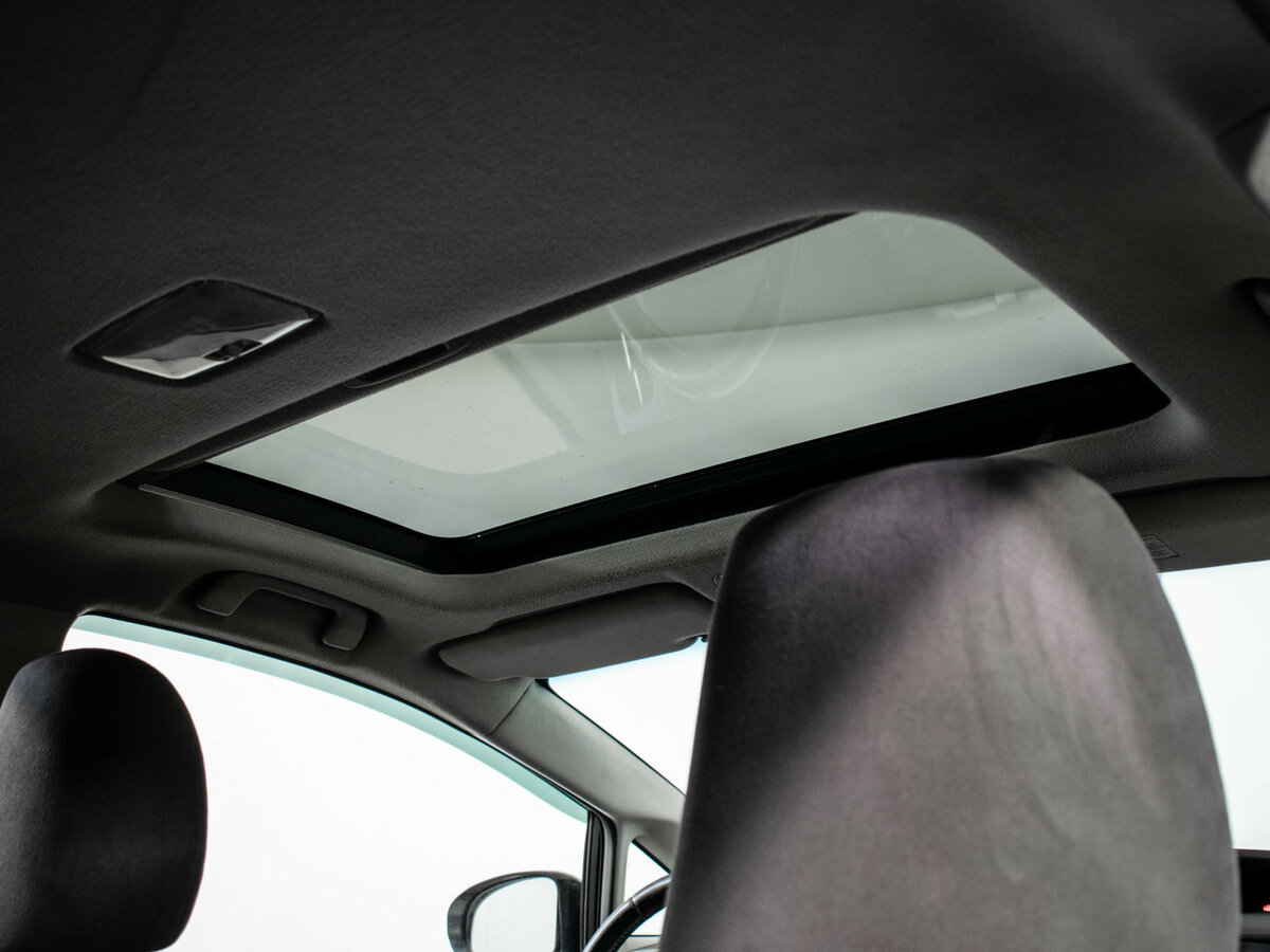 Toyota Prius III (XW30), 2009 Фото №10