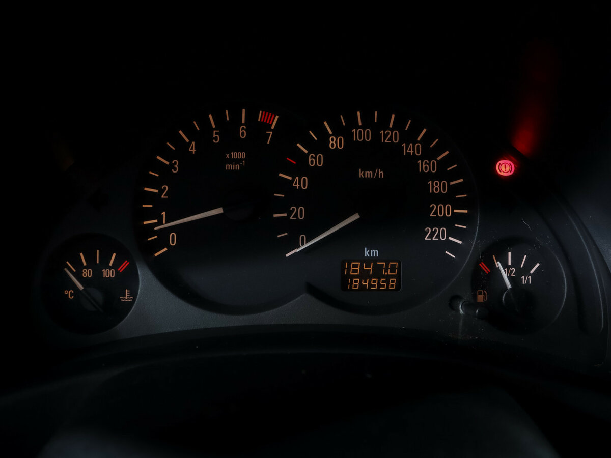 Opel Corsa C Рестайлинг, 2004 Фото №9