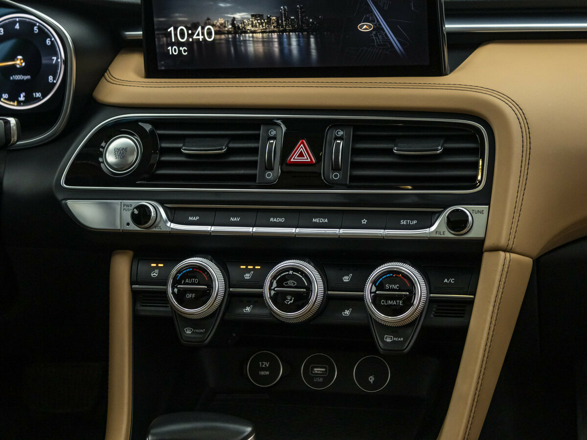 Genesis G70 I Рестайлинг, 2021 Фото №14