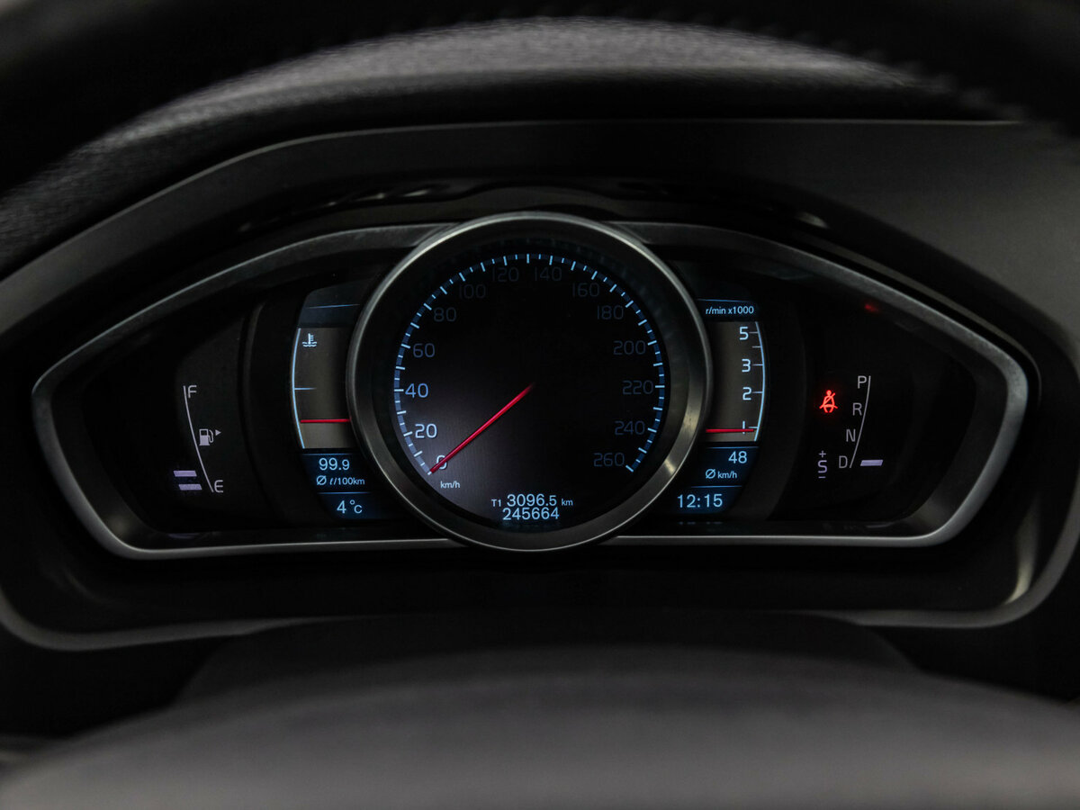 Volvo V40 Cross Country I, 2013 Фото №23