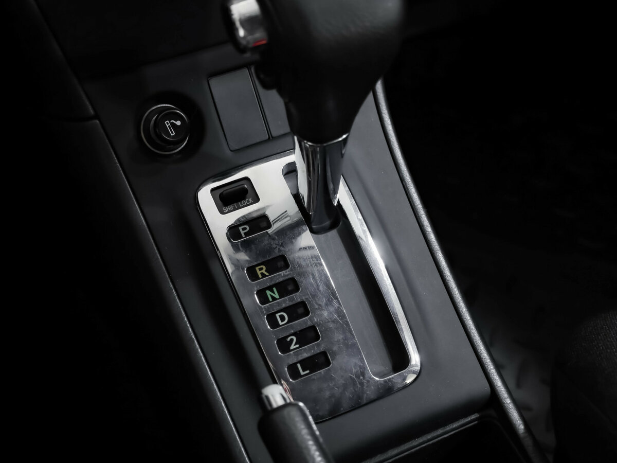 Toyota Corolla IX (E120, E130) Рестайлинг, 2006 Фото №14