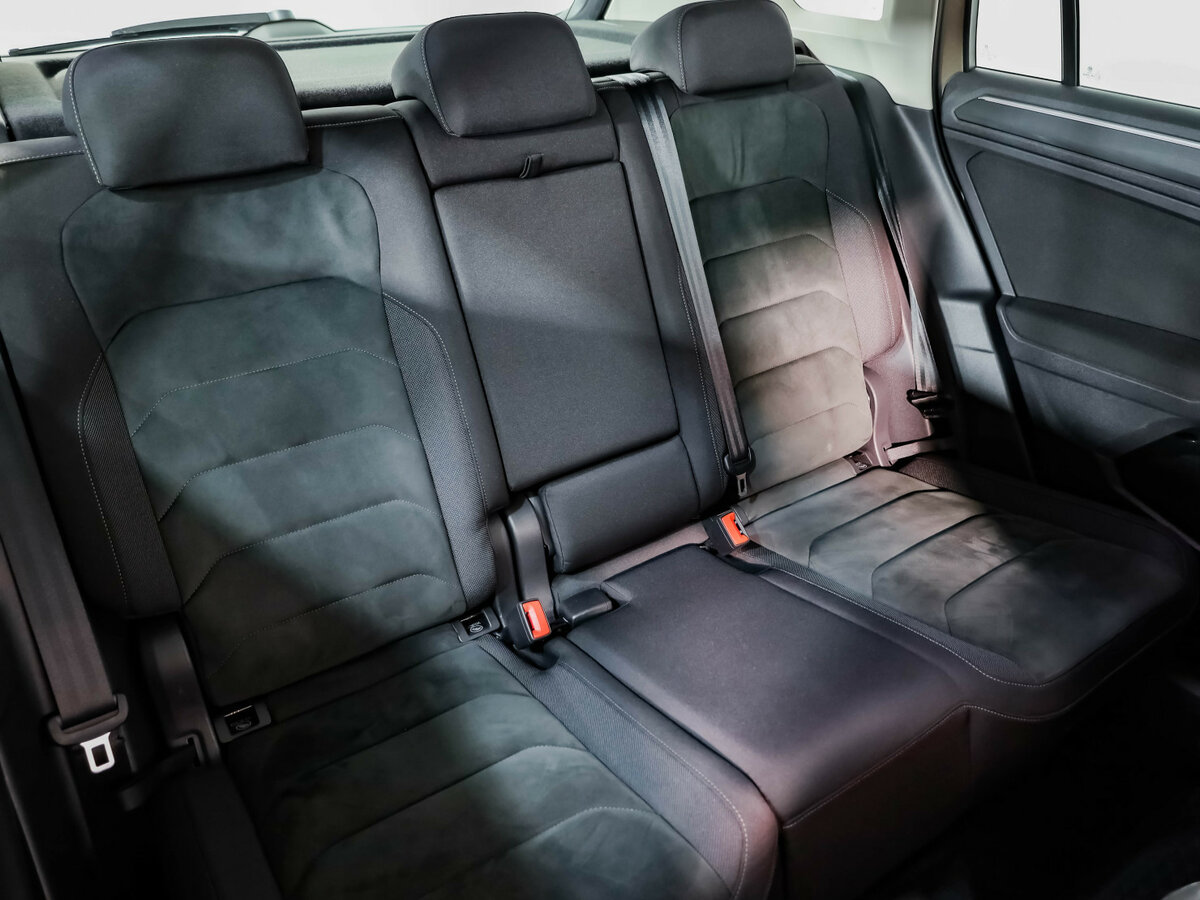 Volkswagen Tiguan II, 2020 Фото №26