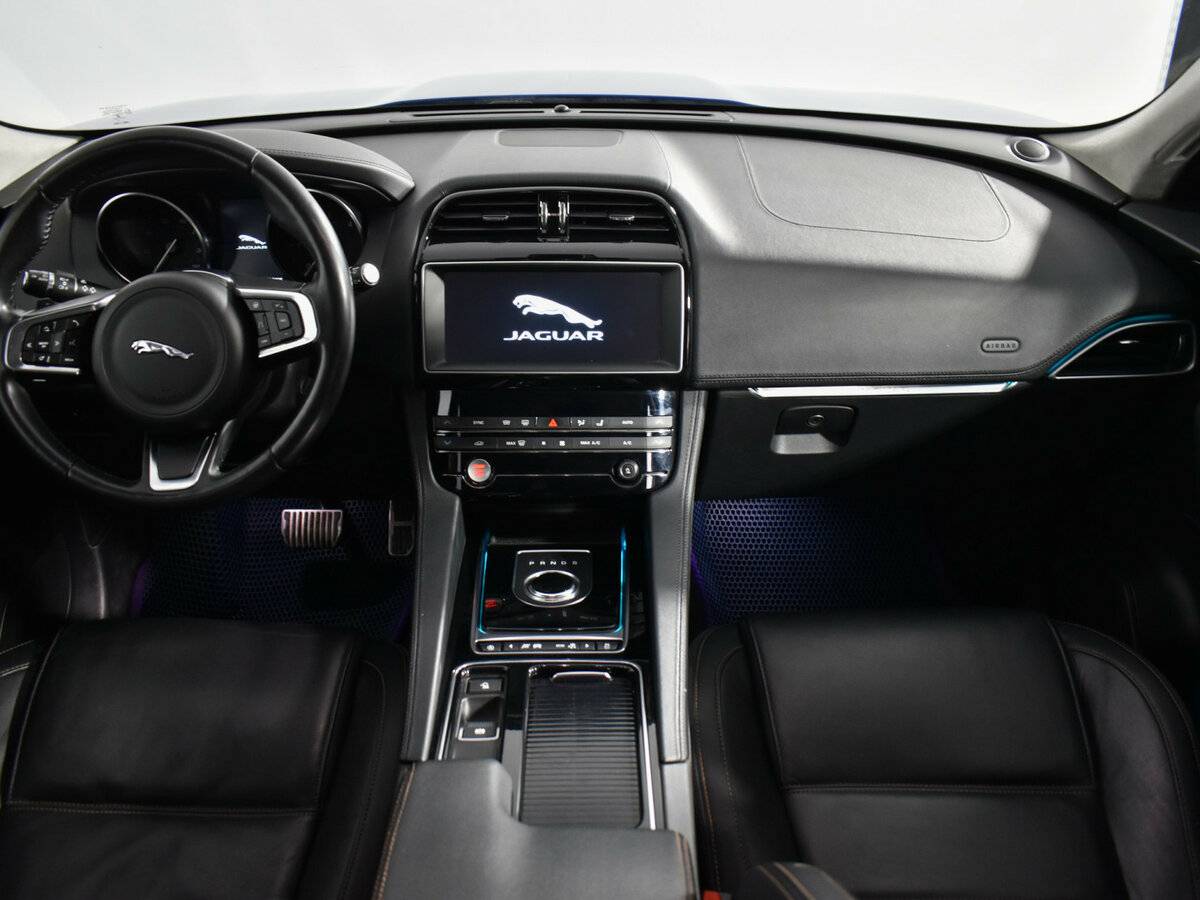 Jaguar F-Pace I, 2018 Фото №13