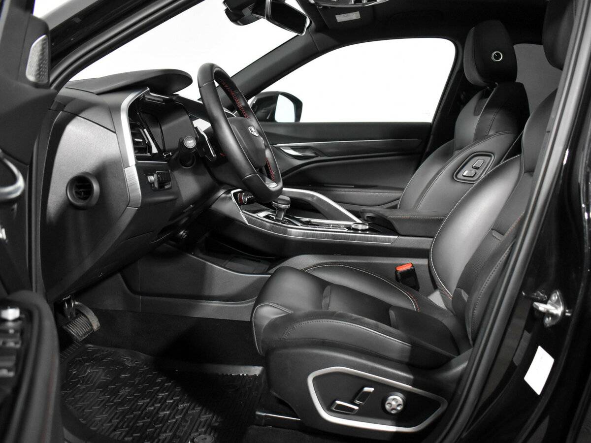 Geely Tugella I Рестайлинг, 2023 Фото №9